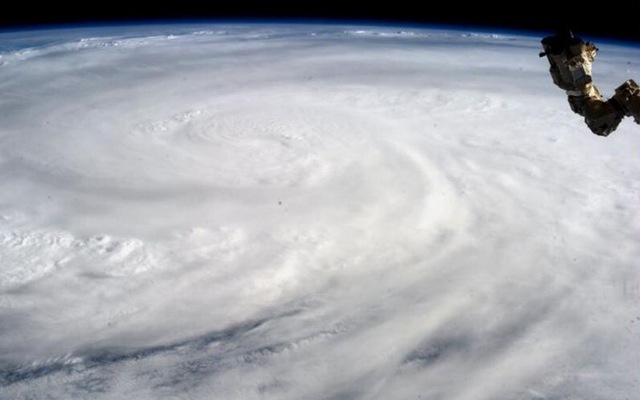 Hình ảnh đáng sợ của siêu bão Haiyan từ ngoài vũ trụ