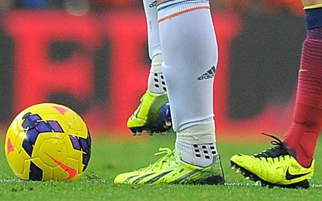 5 đôi giày ghi bàn hàng đầu Premier League