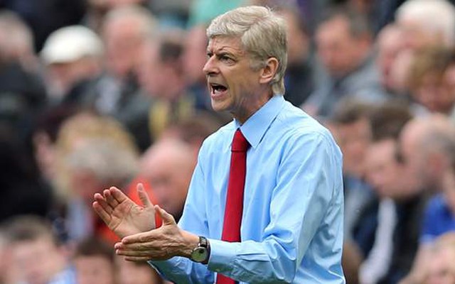 Động thái mới cho câu chuyện cũ: Wenger được gia hạn thêm 2 năm