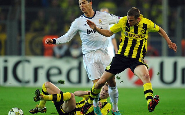 Bán kết Champions League: Hẹn Kinh điển tại Wembley