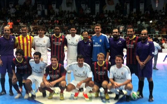 El Clasico với Owen, Figo, Morientes, Real đại thắng Barca 9-5
