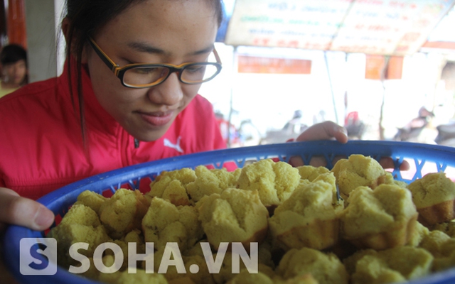 Nhấm miếng bánh Thuẩn xứ Quảng thơm lừng, nhớ ngày Tết xa