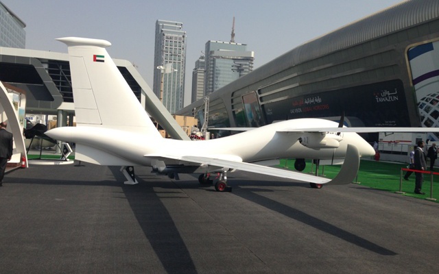 UAE gây choáng với máy bay tấn công không người lái tại IDEX 2013