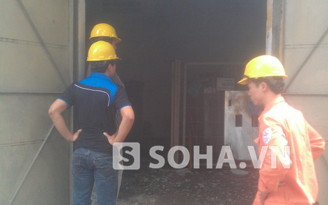 Trạm điện phát nổ cạnh Bệnh viện Việt Đức