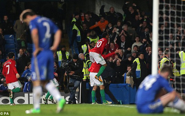 Chelsea 0-2 Swansea: Còn quá non và “xanh”