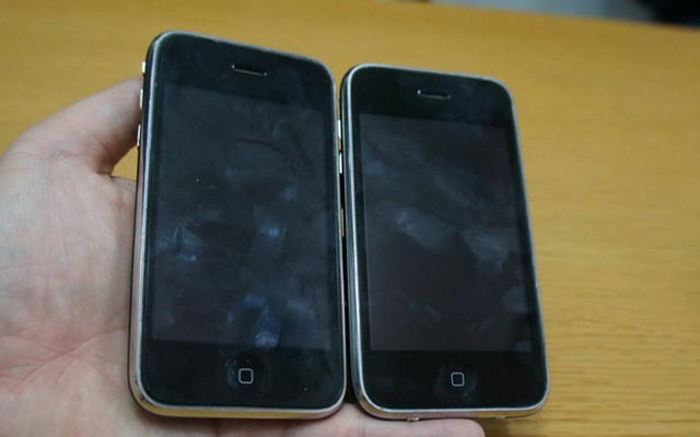iPhone 3GS bản đóng lại tràn ngập thị trường