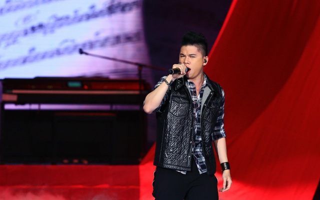 Hoàng Tôn buồn vì bị Mỹ Linh chỉ trích tại The Voice