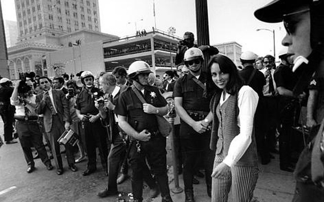 Ngày này năm xưa 16/10: "Nữ hoàng" Joan Baez bị bắt vì chống chiến tranh VN
