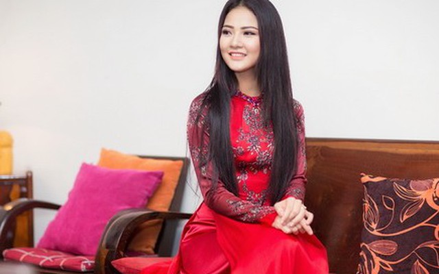 Hoa hậu Trần Thị Quỳnh đấu giá áo dài 100 triệu