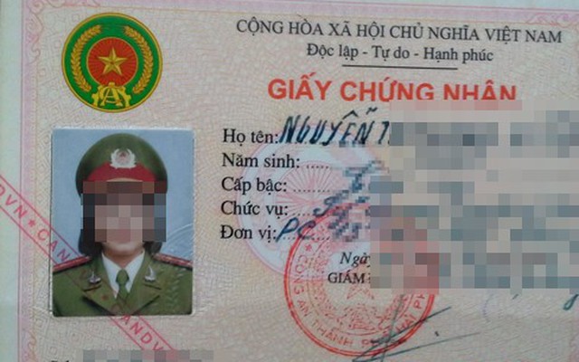 Công an mang thẻ ngành đi cắm lấy hơn 1,6 tỷ đồng