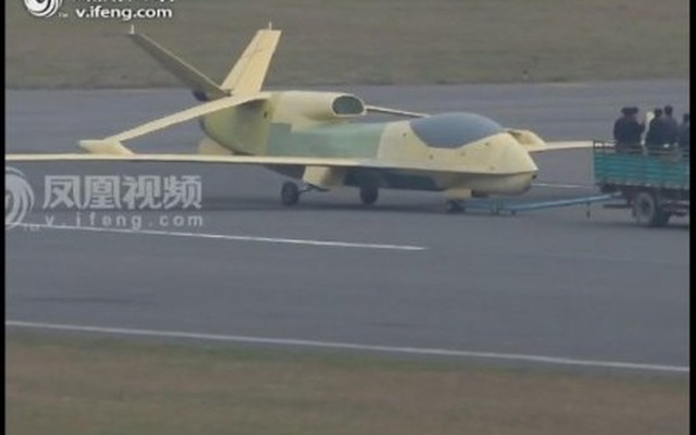 TQ công bố UAV dẫn đường mới cho "sát thủ tàu sân bay" DF-21D