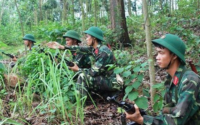 Sư đoàn 316 diễn tập chiến thuật đối kháng vòng tổng hợp
