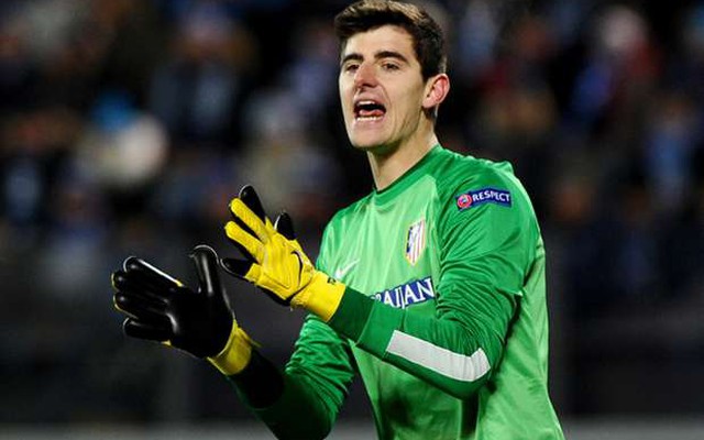 Courtois dần xiêu lòng với Chelsea; người cũ căm thù Man United