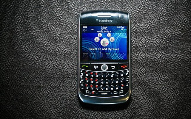 Chán ngấy Blackberry, Obama đến với Android