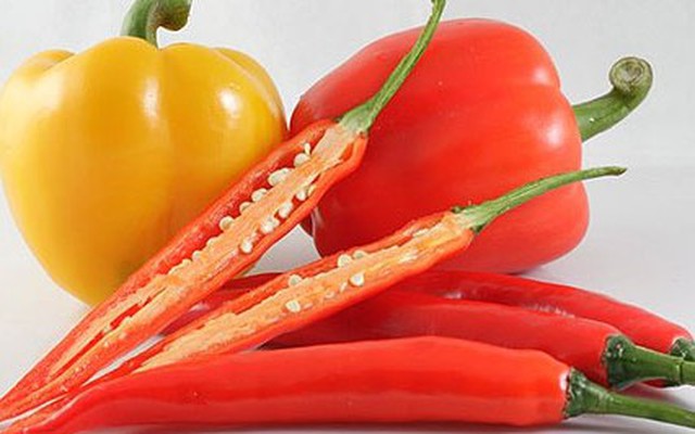 6 căn bệnh phải đối mặt khi ăn ớt