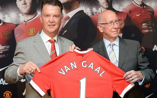 Van Gaal nói gì trong buổi họp báo đầu tiên?