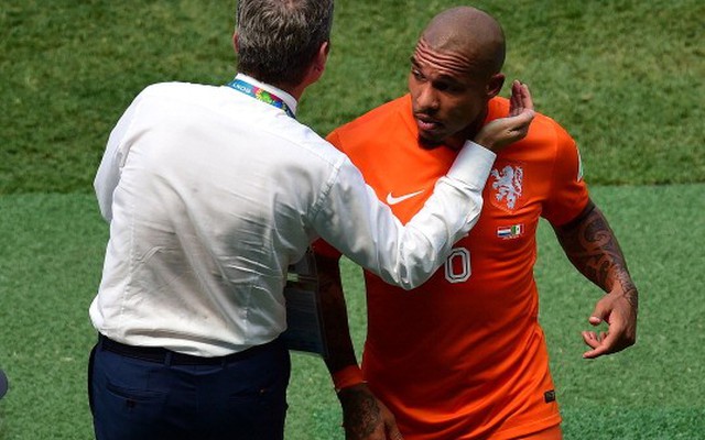 “Máy chém” của Hà Lan nguy cơ chia tay World Cup