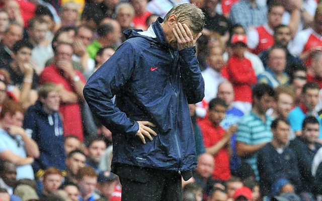 Arsenal vs Hull City: Ông làm gì có trách nhiệm, Wenger???