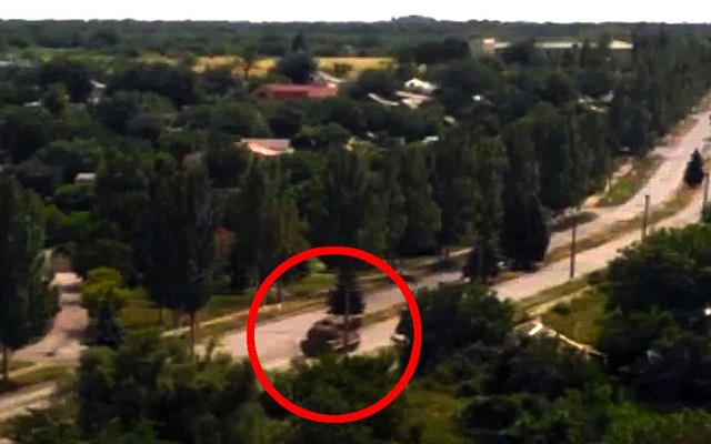 BQP Nga nói gì về hình ảnh "xe tên lửa bắn rơi MH17 chạy về Nga"?