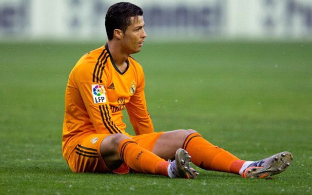 Nghi vấn Ancelotti định ép Ronaldo ra sân dù chấn thương