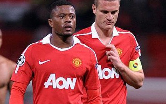 TIN VẮN TỐI 13/2: Inter “cướp” cả Vidic lẫn Evra của Man United