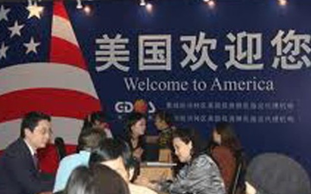 Dân Trung Quốc đổ xô mua quốc tịch ngoại