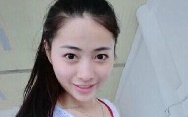 Nữ giáo viên trung học xinh hơn hot girl làm chao đảo cư dân mạng Trung Quốc