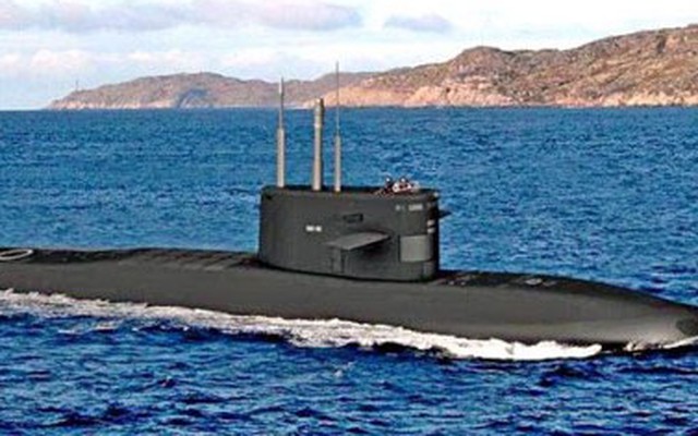 Hợp tác quân sự Nga - Italia: Tàu ngầm còn, xe tăng mất