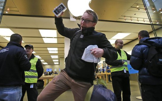 Apple cấm nhân viên nghỉ phép...vì iPhone 6?
