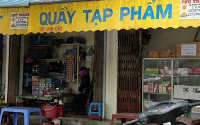 Cửa hàng "người chui không lọt" siêu độc, siêu đắt ở Hà Nội