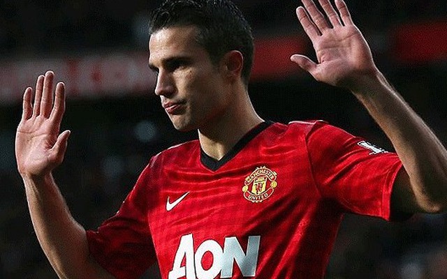 TIN VẮN TỐI 5/3: Van Persie lâm bệnh