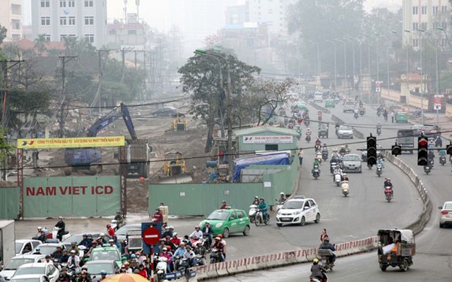 Hà Nội lên tiếng về vụ đường Trường Chinh bị "bẻ cong khó hiểu"