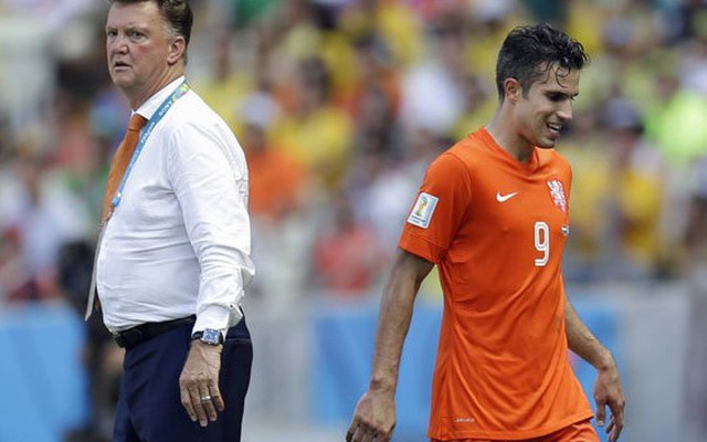 Luật mới của FIFA giúp Hà Lan chiến thắng