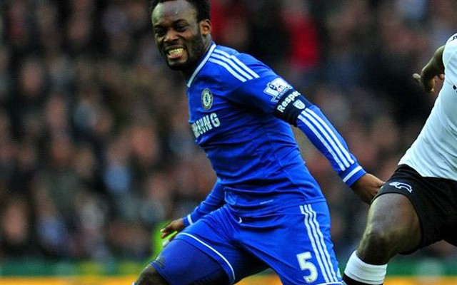 Essien sắp rời Chelsea gia nhập AC Milan