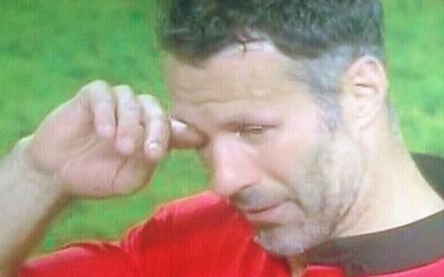 Ryan Giggs vừa khóc vừa tuyên bố sẽ trở lại Old Trafford.