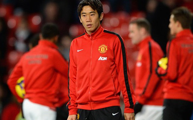 Clip chứng minh Kagawa vô tội, đồng đội Man United quá tệ