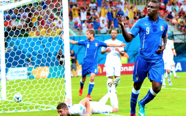 Bản tin World Cup: Siêu quậy Balotelli gia nhập Arsenal