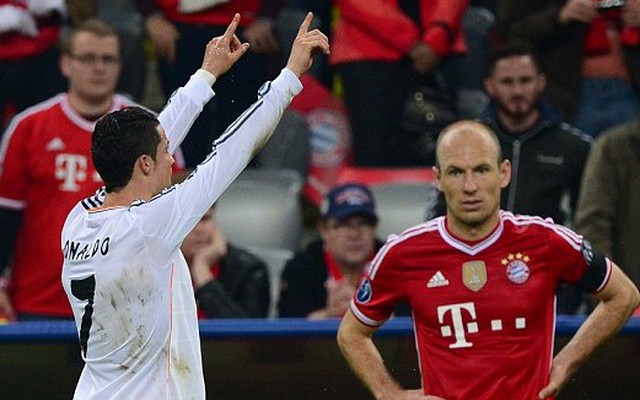 Pep Guardiola nói gì sau khi Bayern thảm bại?