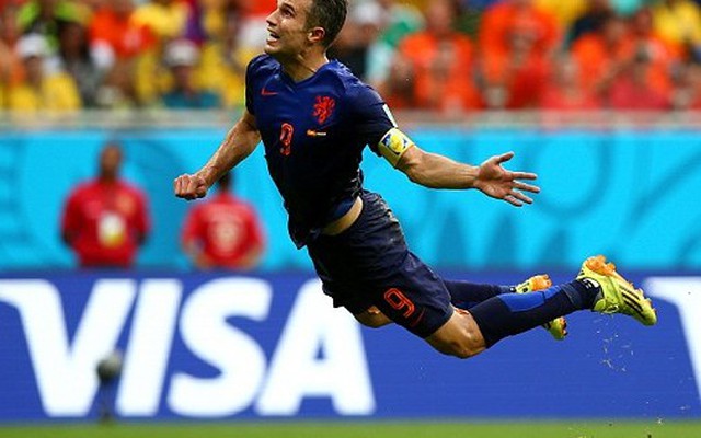 5 siêu phẩm World Cup 2014: Persie đọ Cahill