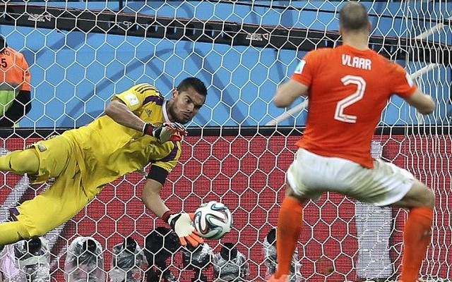 Tiết lộ: Cầu thủ Hà Lan không dám đá quả penalty đầu tiên