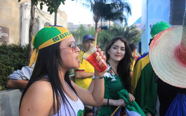 Ở Brazil, bia là thứ nước lã... đắt tiền