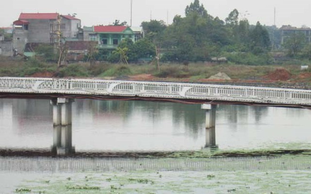 Con gái chết bí ẩn, bố vợ nghi con rể là thủ phạm