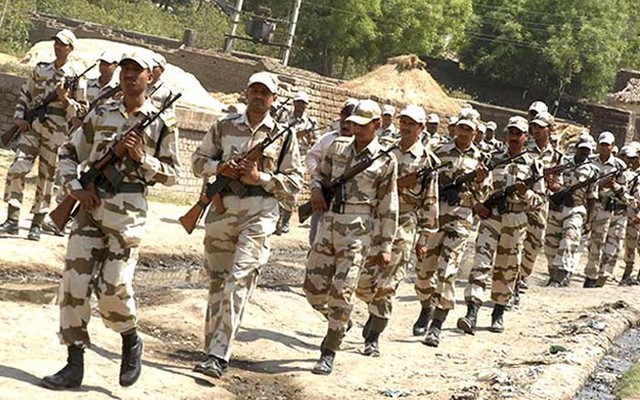 Ấn Độ thiết lập lực lượng phòng thủ "khủng" dọc biên giới với TQ