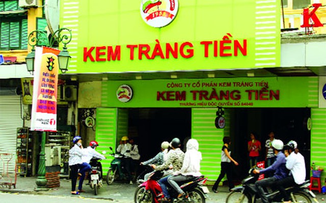 Lộ diện ông chủ kín tiếng của thương hiệu Kem Tràng Tiền