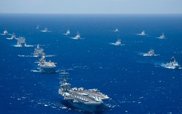 Nhìn lại màn diễu binh hoành tráng chưa từng có tại RIMPAC 2012