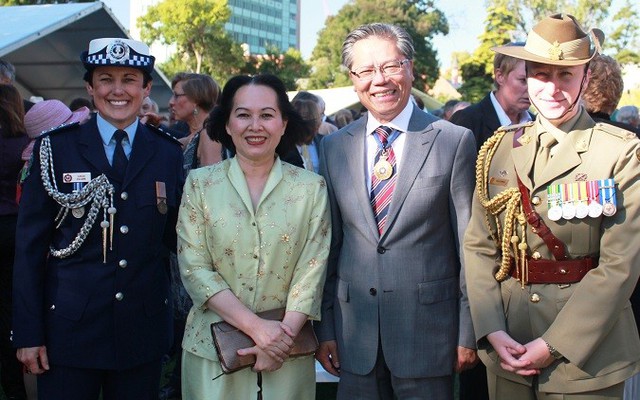 Tân Toàn quyền gốc Việt ở Úc được chào mừng bằng 19 phát đại bác