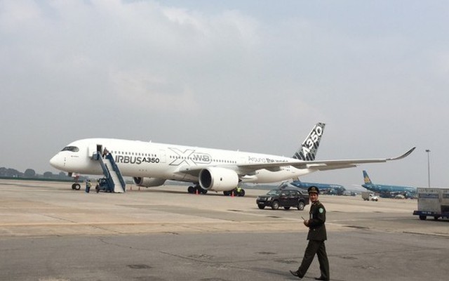 Máy bay A350 XWB900 lần đầu tiên trình diễn ở Việt Nam