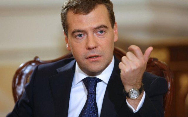 Medvedev: Nga đã viện trợ tài chính cho Ukraine vì tử tế