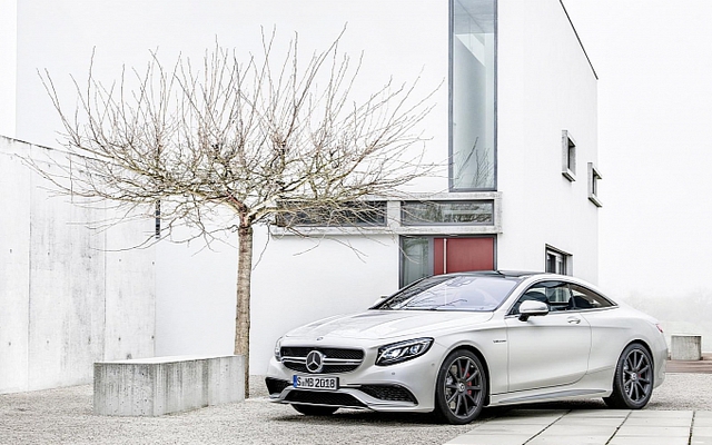 Mercedes S63 AMG Coupe- Niềm kiêu hãnh của các quỹ ông