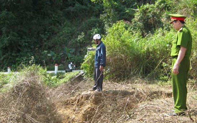 Bí mật mộ huyệt đào sẵn và tội ác kinh hoàng